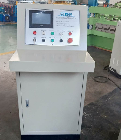 Control station of roofing sheet machine