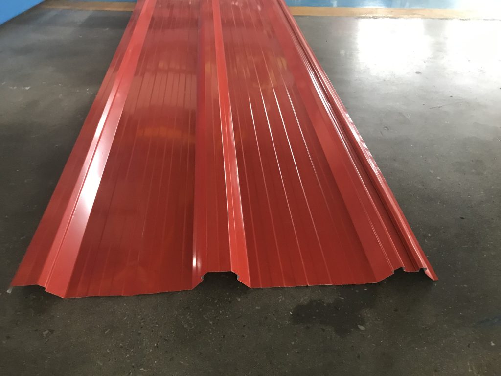 Color coated roof rpll panel forming machine