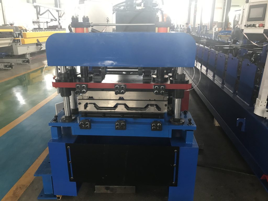 Color Coated Roof Panel roll Forming Machine